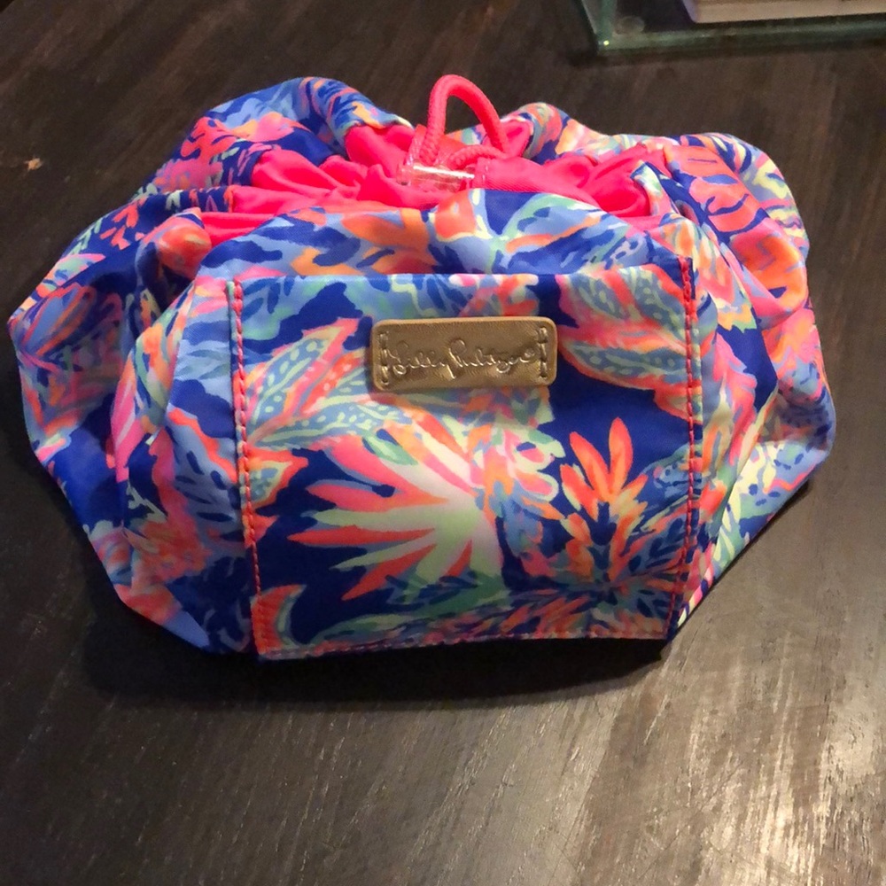 Lilly Pulitzer drawstring makeup pouch